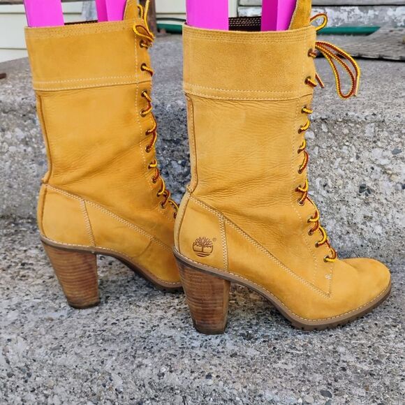Women's Timberland Lace-Up Block-Heel Boots Size 8W - Picture 9 of 13